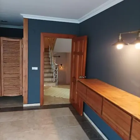 Hotel Modern House In Perfect Location 4*