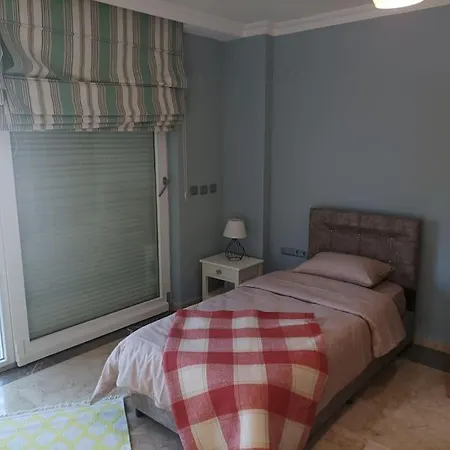 מלון Modern House In Perfect Location אלאניה